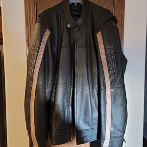 Harley Davidson Leather Jacket with armor size 2xl